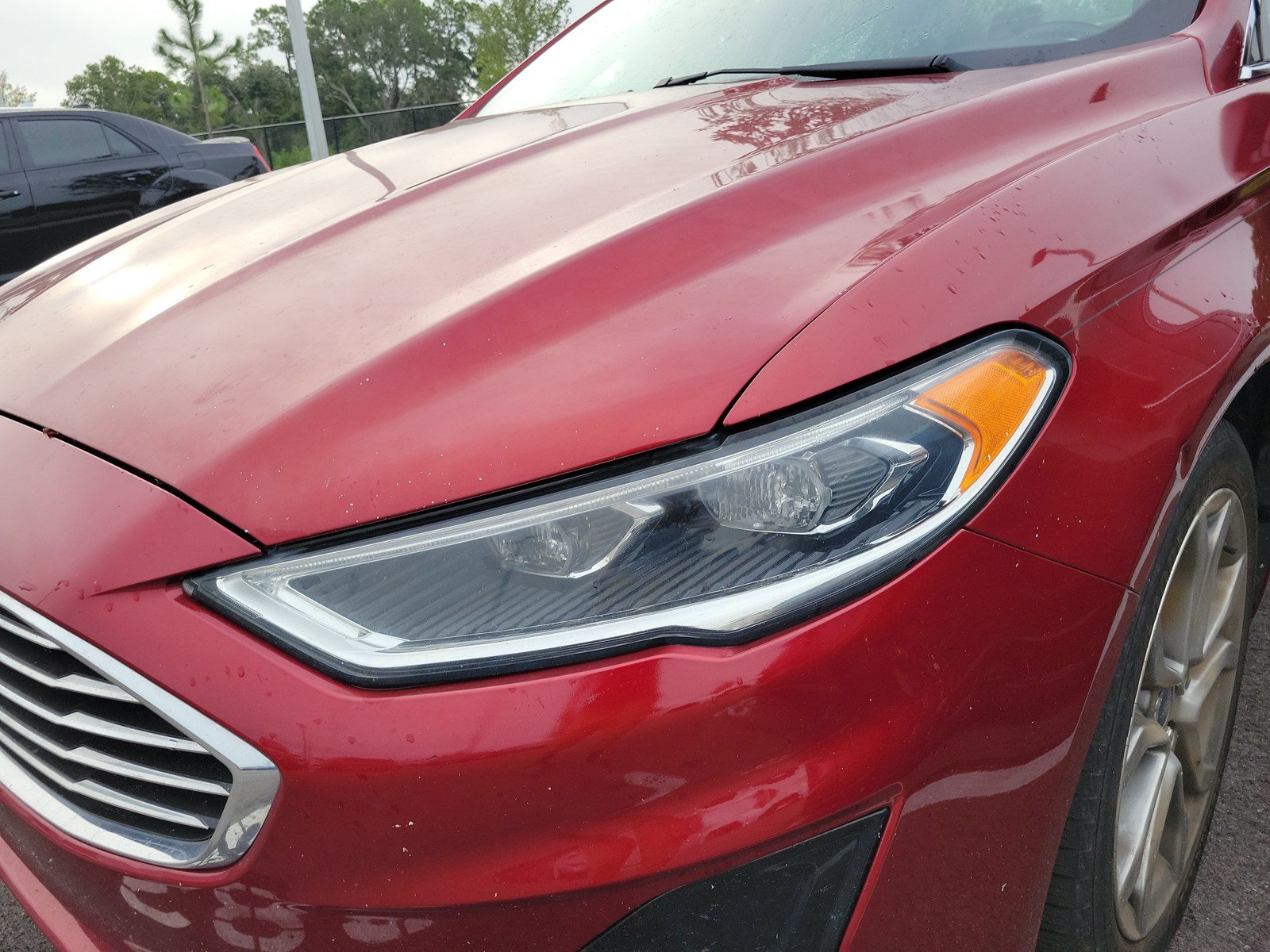 Used 2019 Ford Fusion SEL FWD image 5