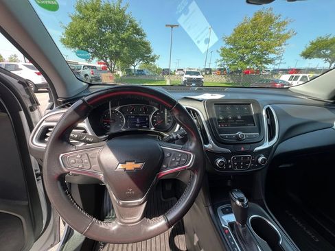 Used 2019 Chevrolet Equinox LT AWD/4WD image 36
