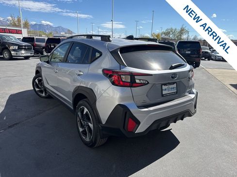 Used 2024 Subaru Crosstrek 2.0i Premium image 5