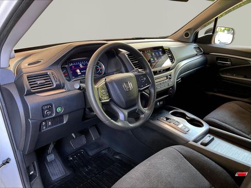 Used 2021 Honda Pilot EX image 17