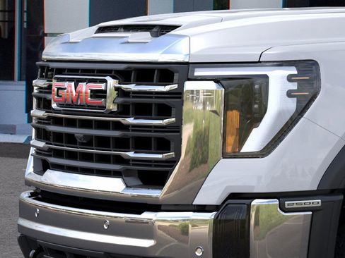 New 2026 GMC Sierra 2500 SLT w/ SLT Premium Package image 37