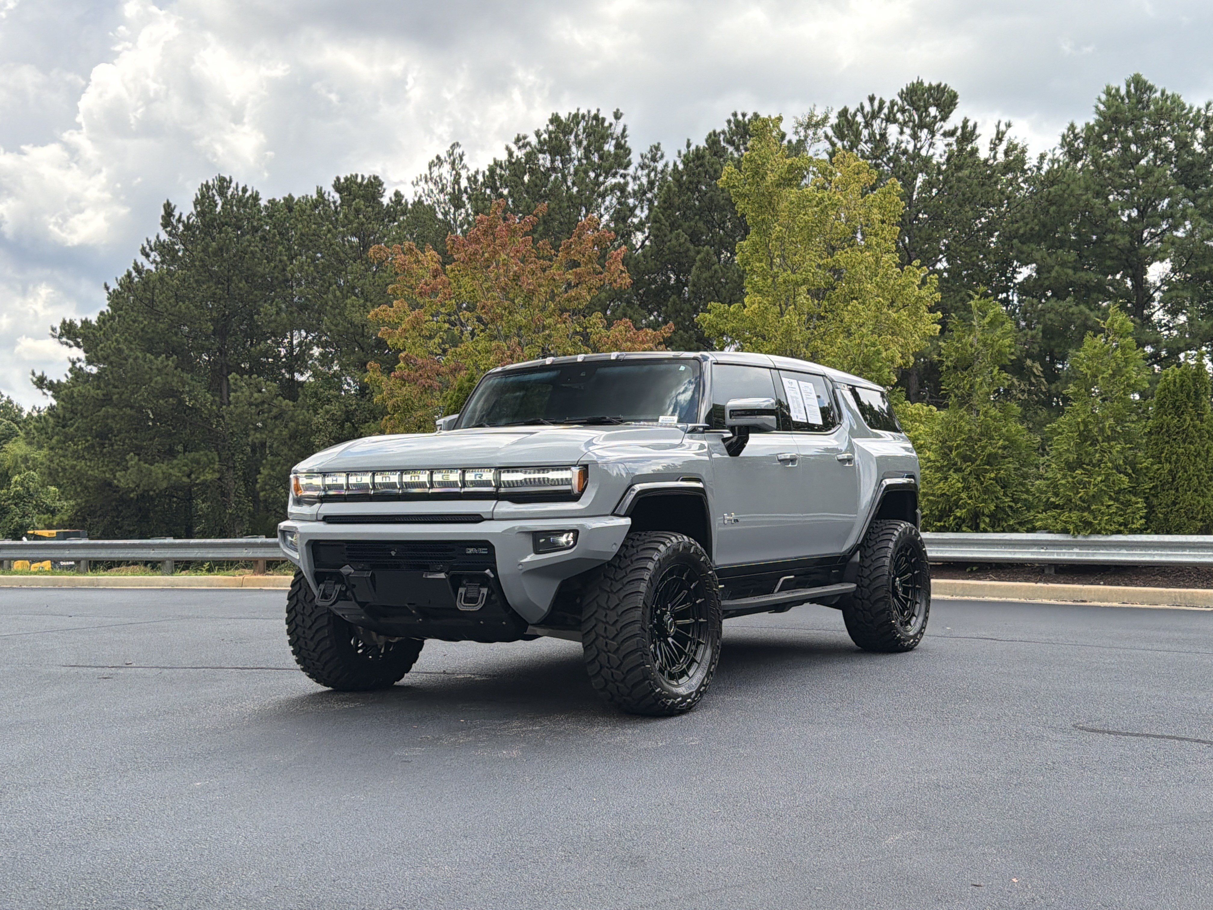 Used 2024 GMC Hummer EV 3X w/ LPO, Illumination Package AWD/4WD image 14