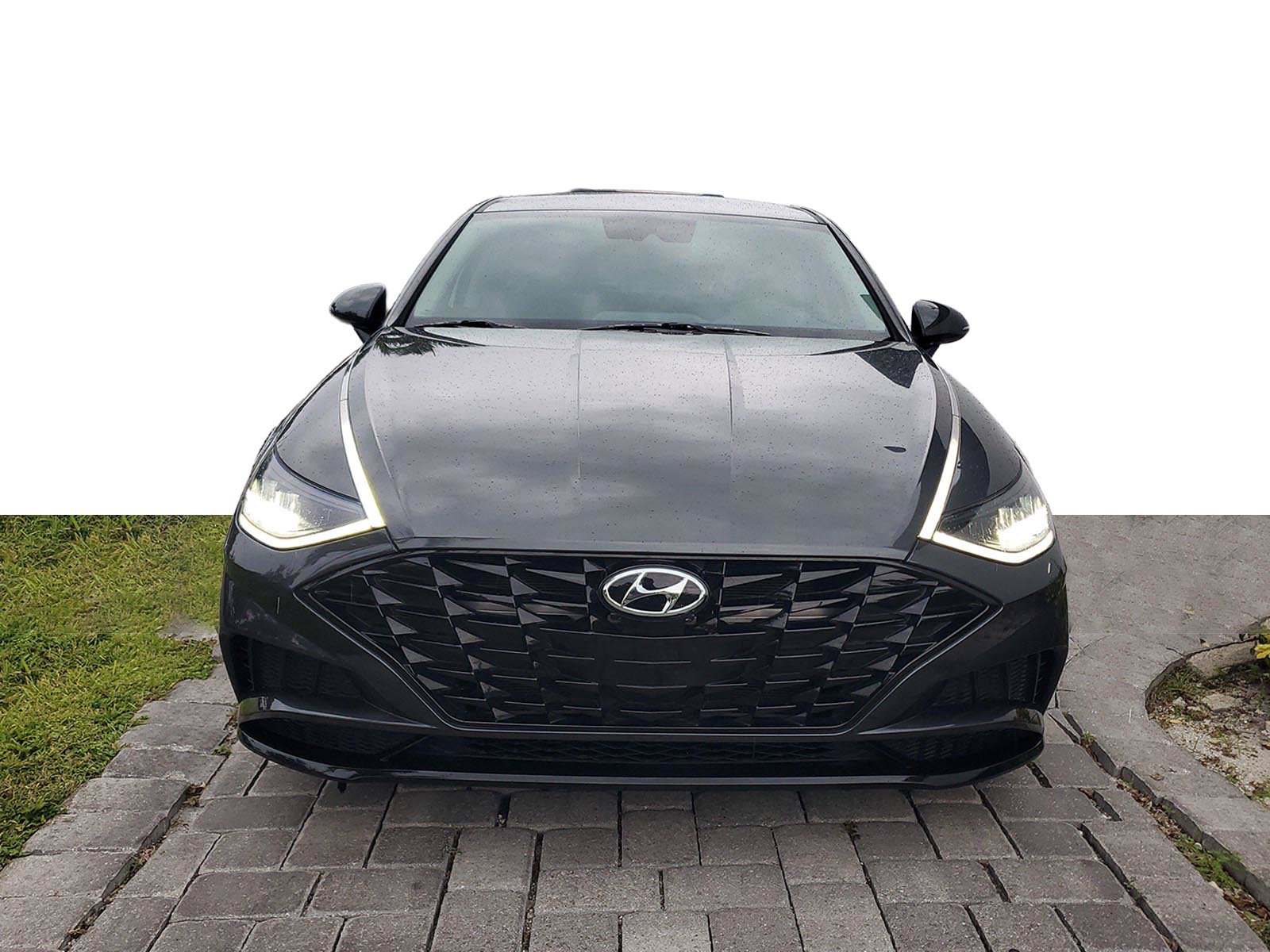 Used 2023 Hyundai Sonata SEL FWD image 2
