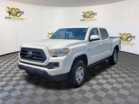 Used 2021 Toyota Tacoma SR AWD/4WD image 3