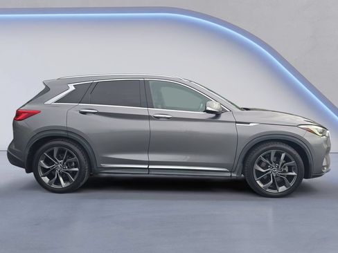 Used 2019 INFINITI QX50 Essential w/ Sensory Package AWD/4WD image 7