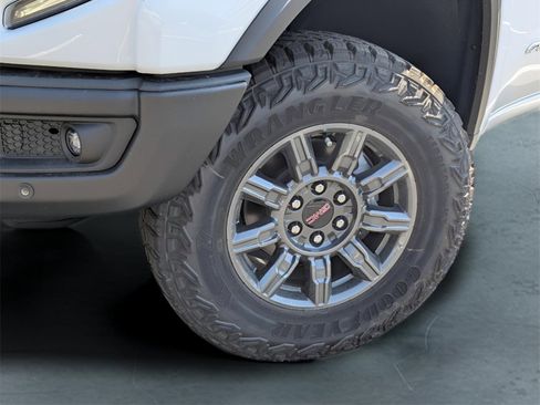 New 2026 GMC Sierra 1500 AT4X image 2