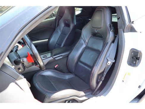 Used 2019 Chevrolet Corvette Grand Sport RWD image 18
