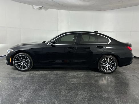 Used 2019 BMW 330i xDrive Sedan w/ Convenience Package AWD/4WD image 5