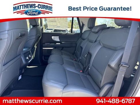 New 2026 Ford Expedition Active image 11