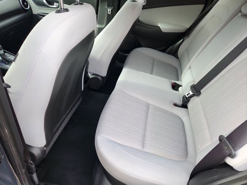 Used 2023 Hyundai Kona SEL w/ Convenience Package image 11