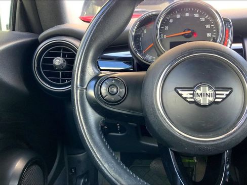 Used 2019 MINI Cooper Convertible FWD image 17