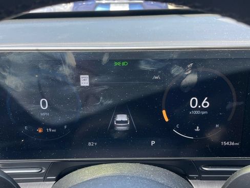 Used 2024 Hyundai Kona SEL w/ Convenience Package AWD/4WD image 12