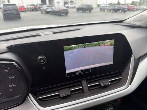 Certified 2026 Chevrolet Trax LS FWD image 23