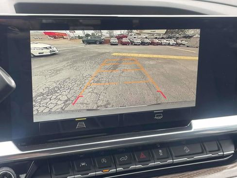 New 2026 Chevrolet Silverado 1500 LT w/ Z71 Off-Road Package image 13