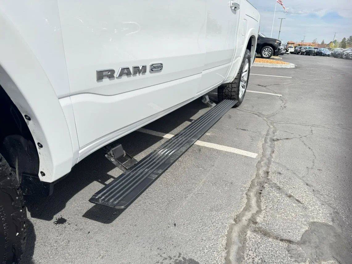 Used 2020 RAM 1500 Limited AWD/4WD image 29