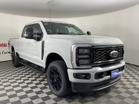 New 2026 Ford F250 Lariat w/ Black Appearance Package AWD/4WD image 1