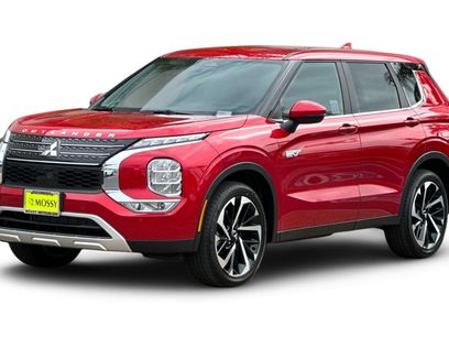 New 2025 Mitsubishi Outlander SE