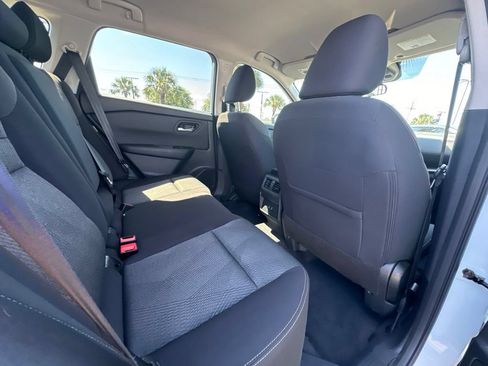 Used 2026 Nissan Rogue SV FWD image 21