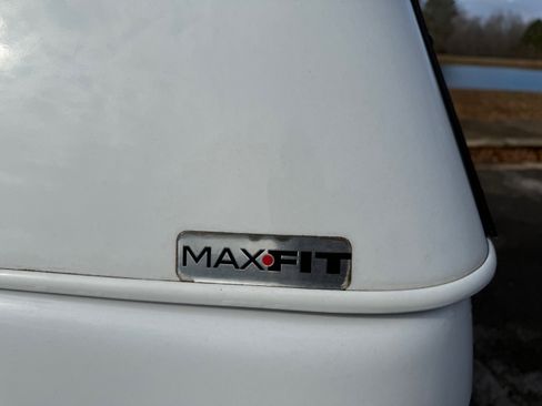 Used 2011 GMC Sierra 1500 W/T image 9