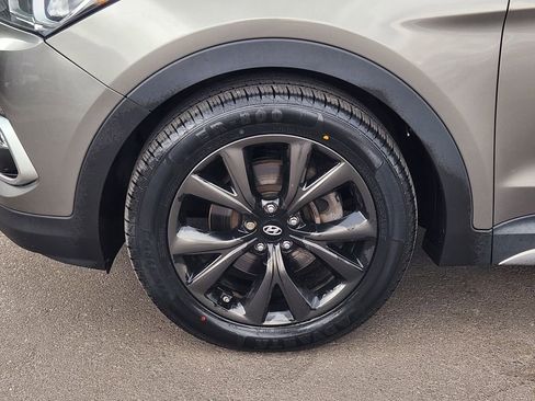 Used 2017 Hyundai Santa Fe Sport AWD/4WD image 10