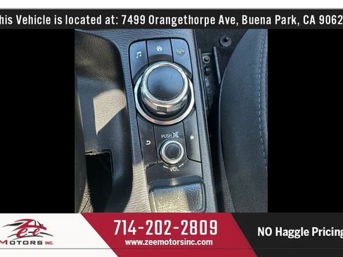 Used 2019 Toyota Yaris LE image 49