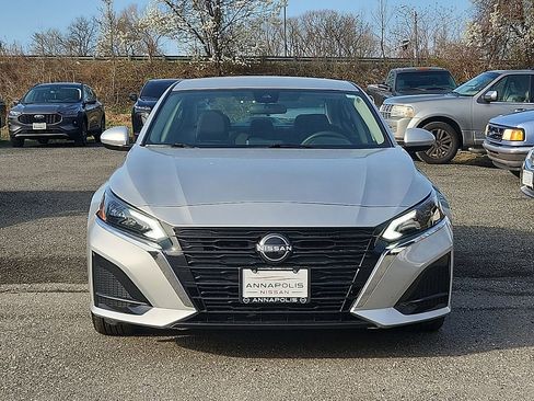 Certified 2023 Nissan Altima 2.5 SV image 2