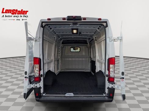 New 2026 RAM ProMaster 2500 w/ Premium Convenience Group FWD image 9