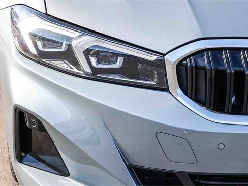 Used 2023 BMW 330i 330i image 10