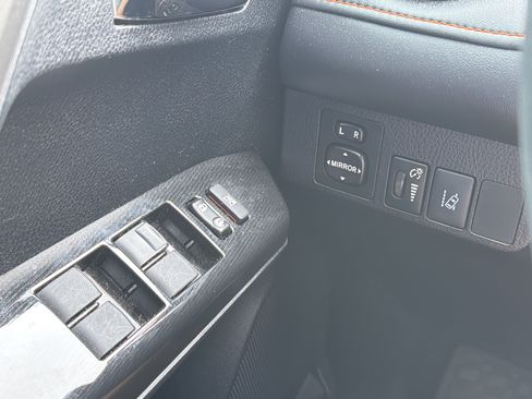 Used 2018 Toyota RAV4 SE w/ Power Extra Value Package FWD image 22