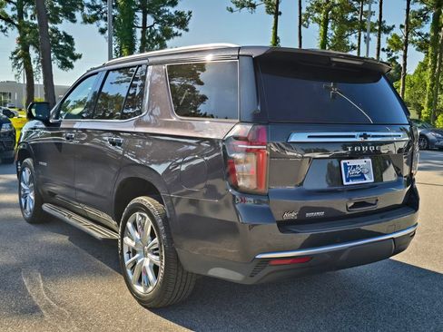 Certified 2022 Chevrolet Tahoe High Country AWD/4WD image 3