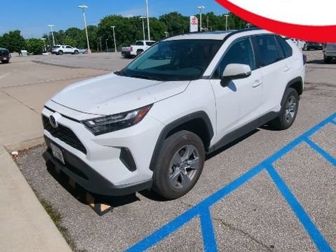 Used 2024 Toyota RAV4 XLE w/ Convenience Package AWD/4WD image 1