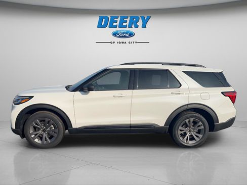 New 2026 Ford Explorer Active w/ Active Comfort Package image 4