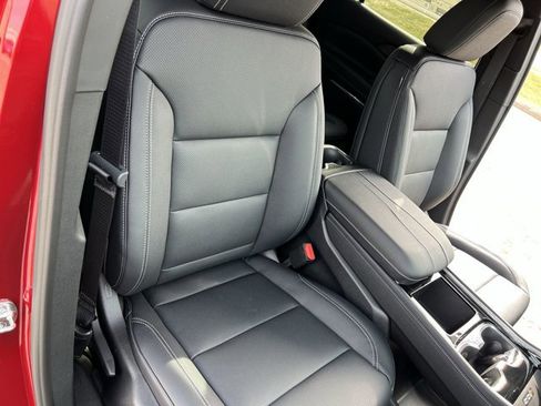 New 2026 Chevrolet Traverse LT w/ Driver Confidence Package image 28