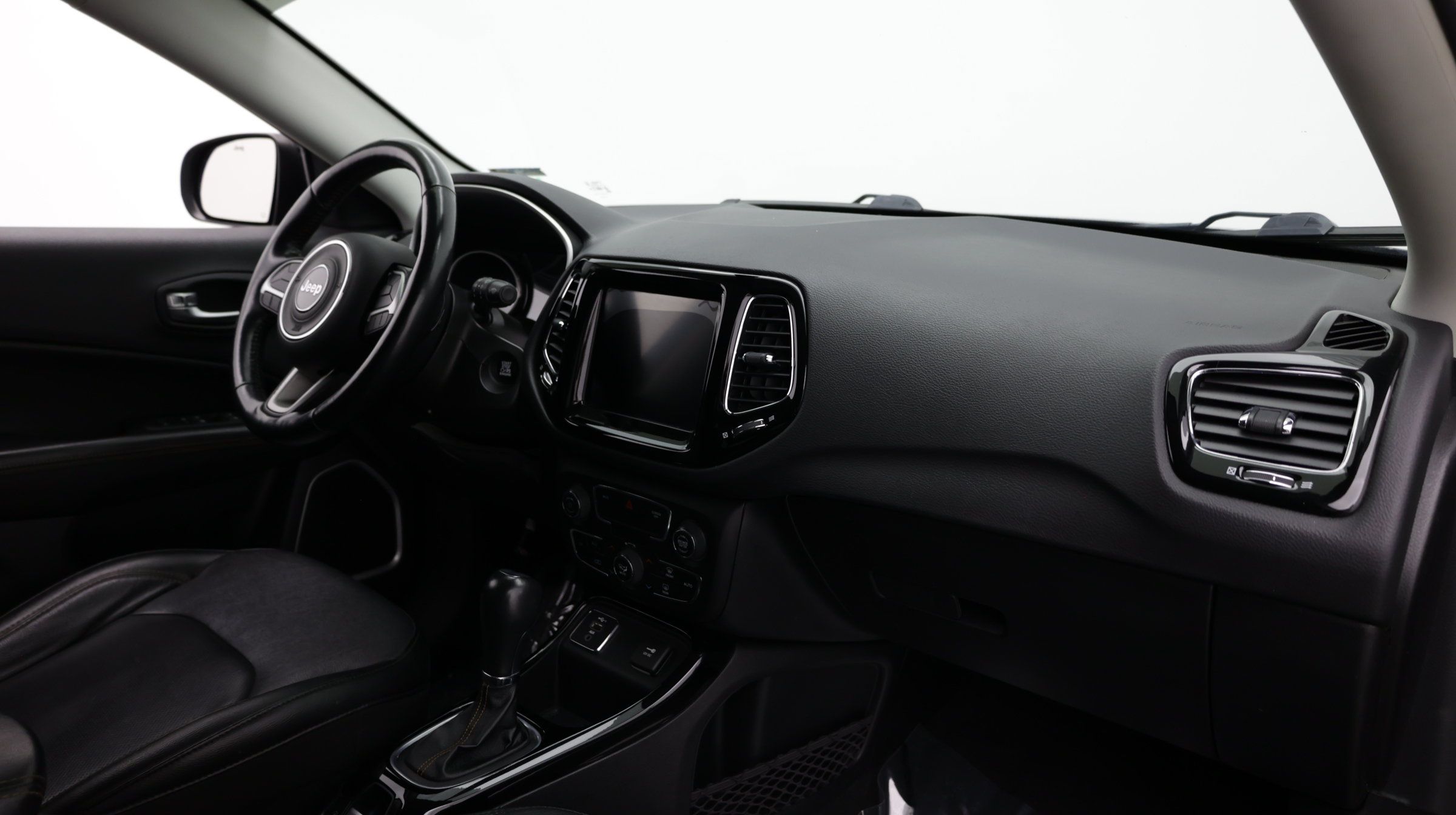 Used 2020 Jeep Compass Limited FWD image 40