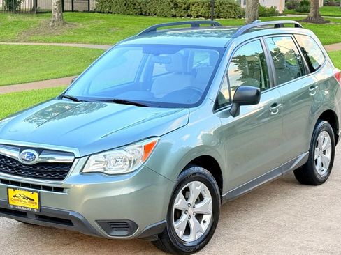 Used 2016 Subaru Forester 2.5i w/ Alloy Wheel Package AWD/4WD image 9