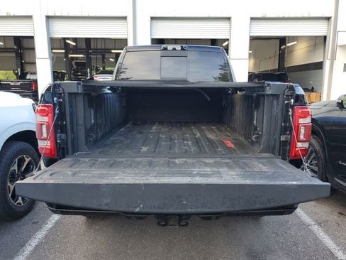 Used 2022 RAM 3500 Limited AWD/4WD image 9
