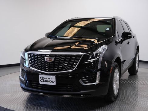 Used 2024 Cadillac XT5 Luxury w/ LPO, Floor Liner Package FWD image 3