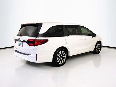 Certified 2026 Honda Odyssey EX-L image 8