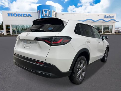 New 2026 Honda HR-V LX image 5