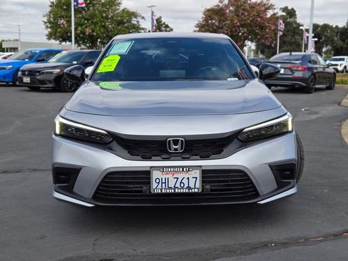 Used 2023 Honda Civic Sport image 2