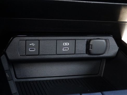 New 2026 Toyota Prius Plug-In Hybrid image 23