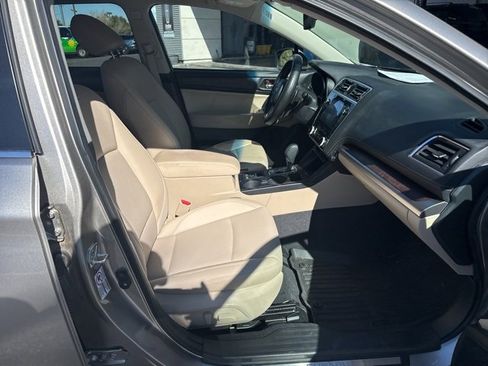 Used 2019 Subaru Outback 2.5i Limited image 13