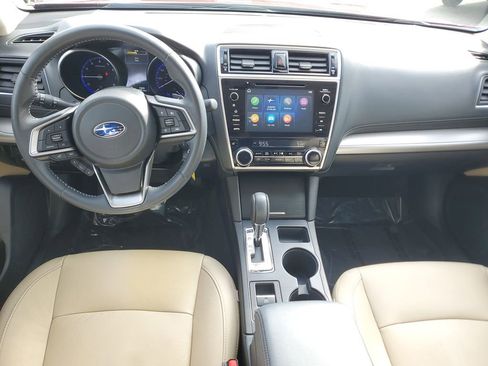 Used 2019 Subaru Outback 2.5i Premium image 17