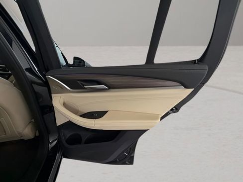 Used 2019 BMW X3 xDrive30i w/ Premium Package image 40