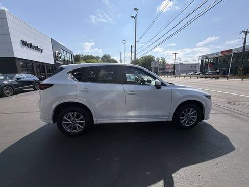 Used 2024 MAZDA CX-5 AWD 2.5 S w/ Select Package image 9