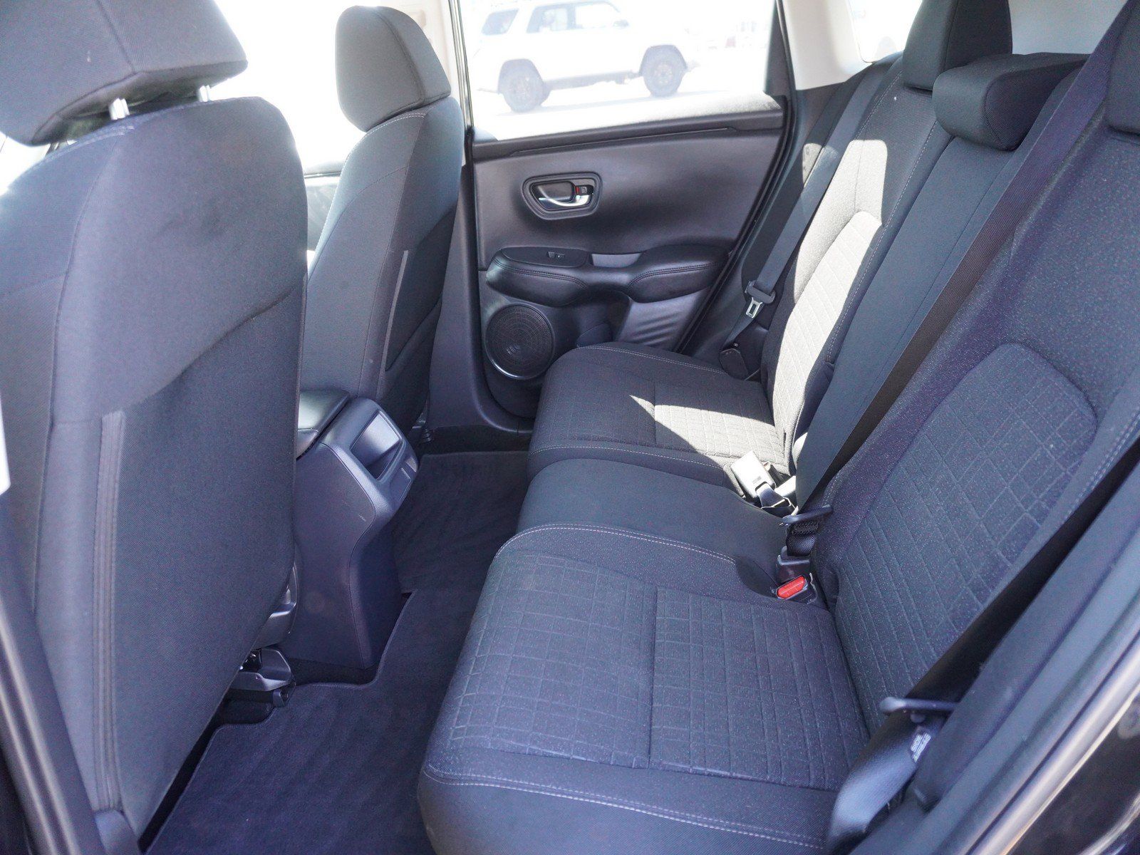 Used 2025 Honda HR-V LX image 12