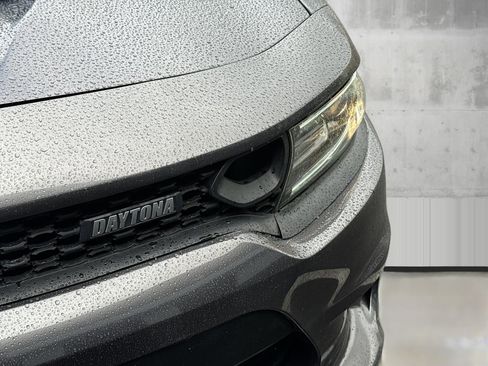 Used 2022 Dodge Charger Scat Pack w/ Daytona Edition Group image 35