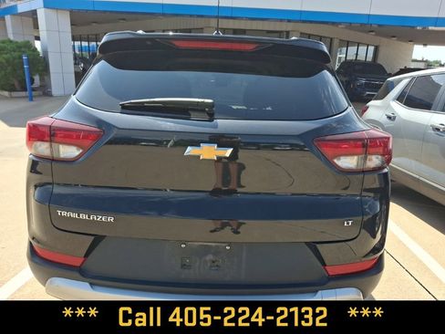 Used 2025 Chevrolet TrailBlazer LT FWD image 9