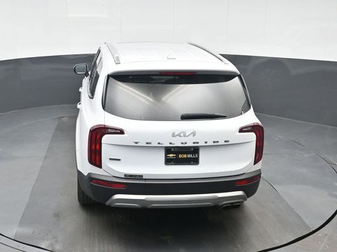 Used 2022 Kia Telluride S AWD/4WD image 25