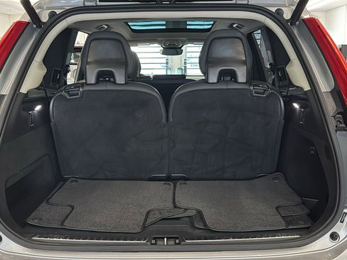 Used 2024 Volvo XC90 B6 Plus AWD/4WD image 30